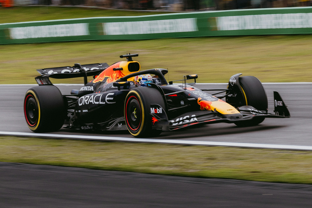 formule 1 auto zwart